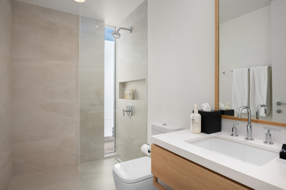 North Shore Beach Enclave Oceanfront Beach House - 3-bed