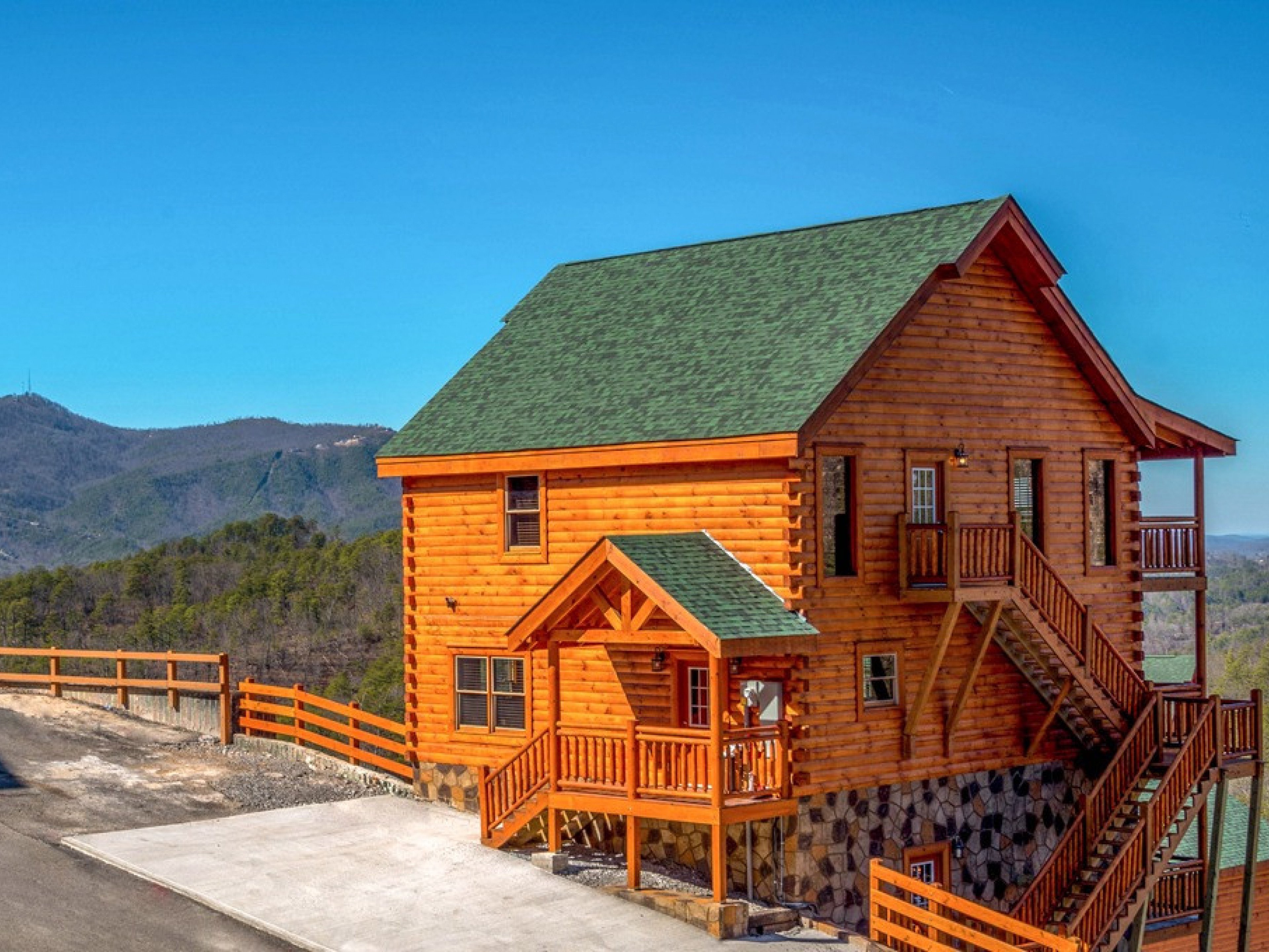 Pigeon Forge 39 cabins with pools