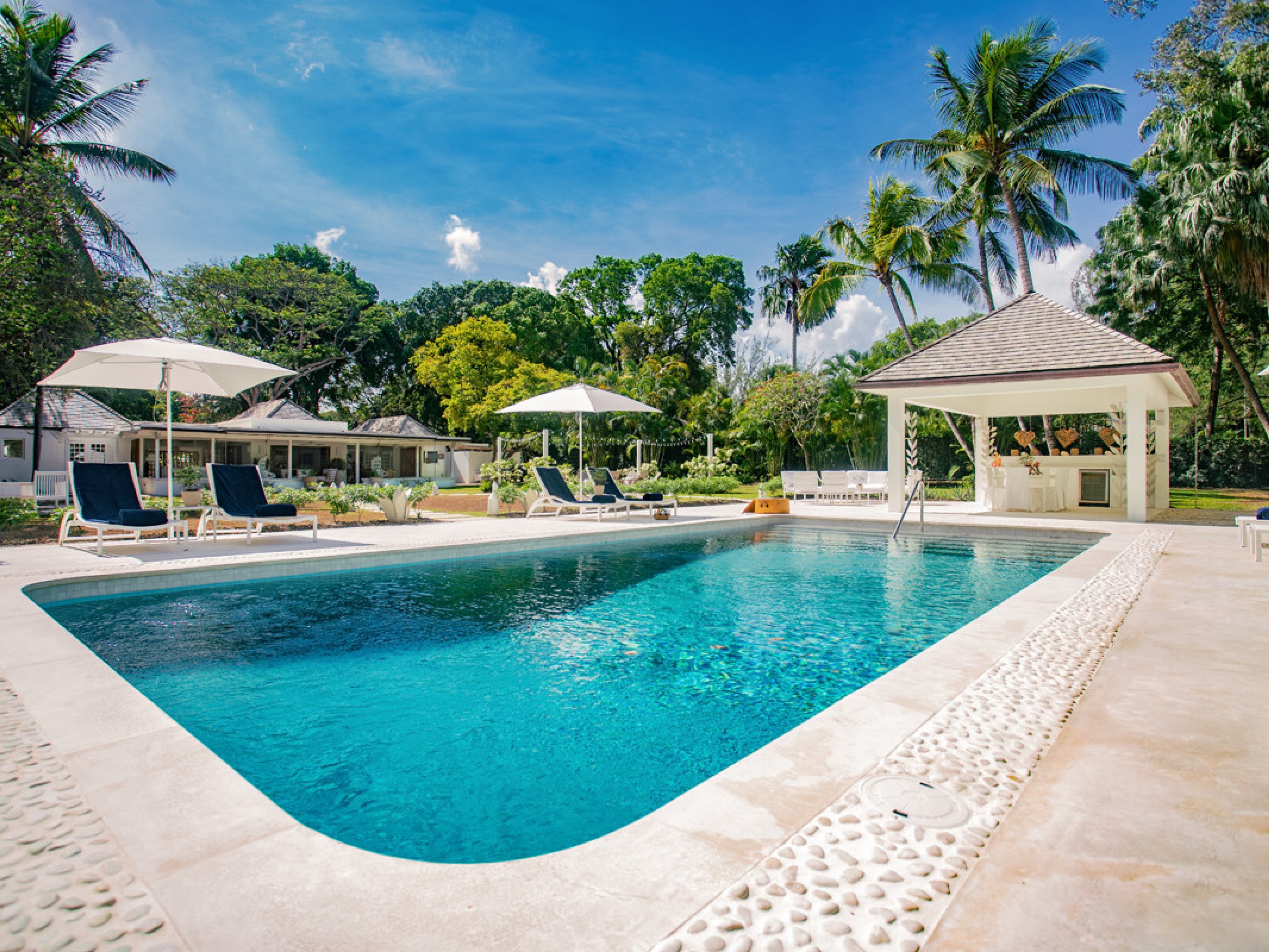 Banyan house Reeds Bay villas with private pools