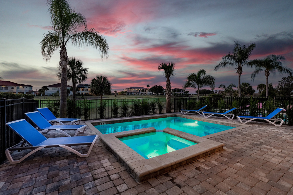 Reunion Resort 393