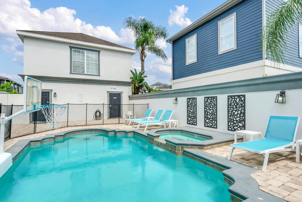 Reunion Resort 394