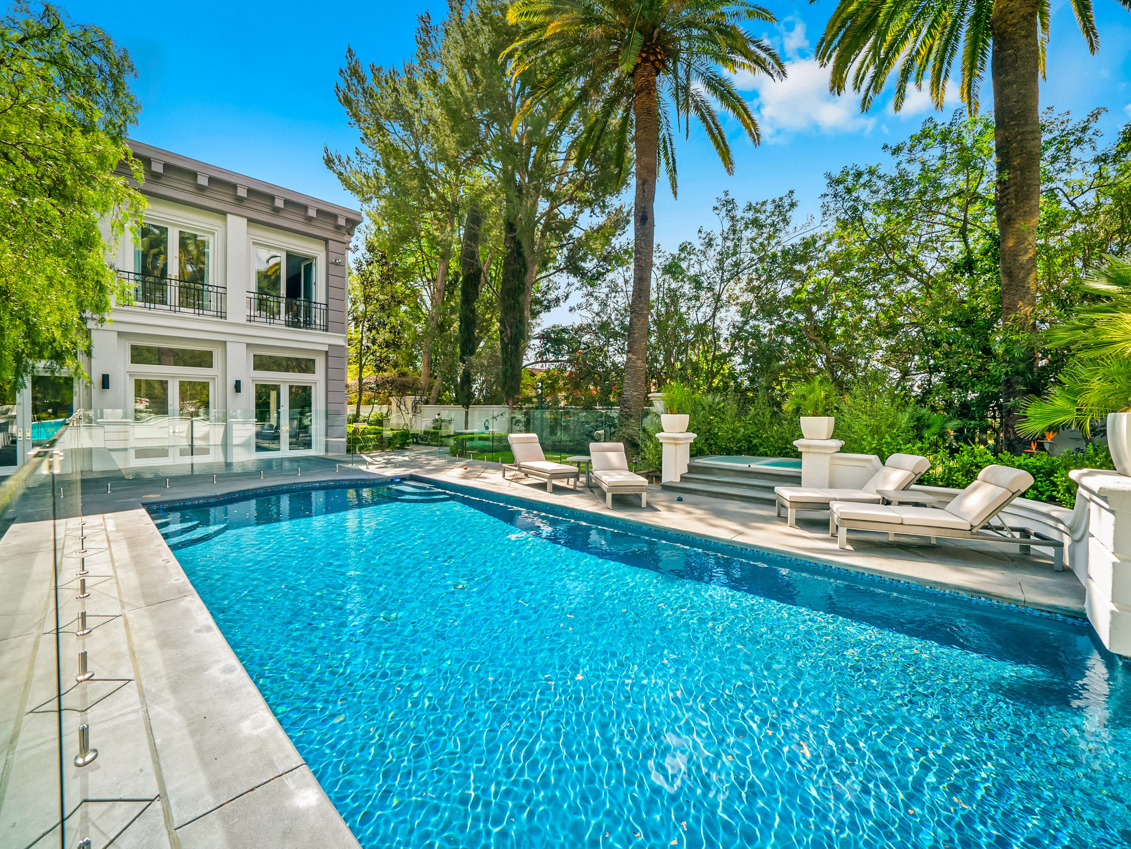 Beverly Hills 7 Beverly Hills vacation rentals with pools