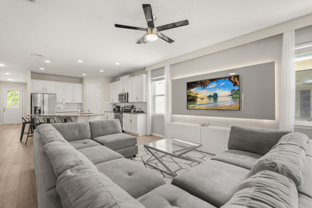Solara Resort 372