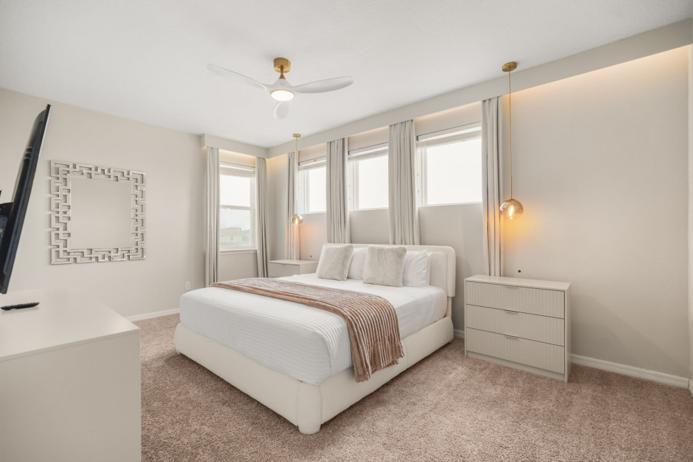 Solara Resort 372