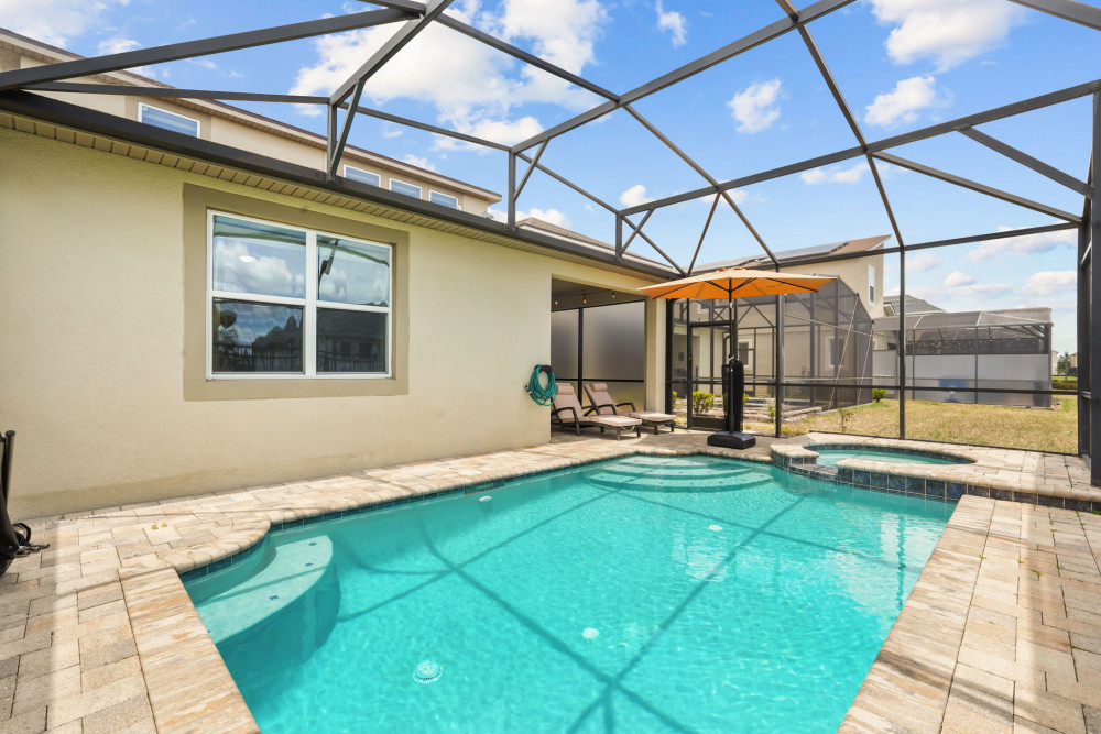 Solara Resort 372