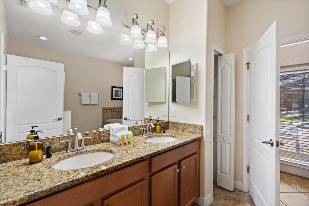 Championsgate 1728