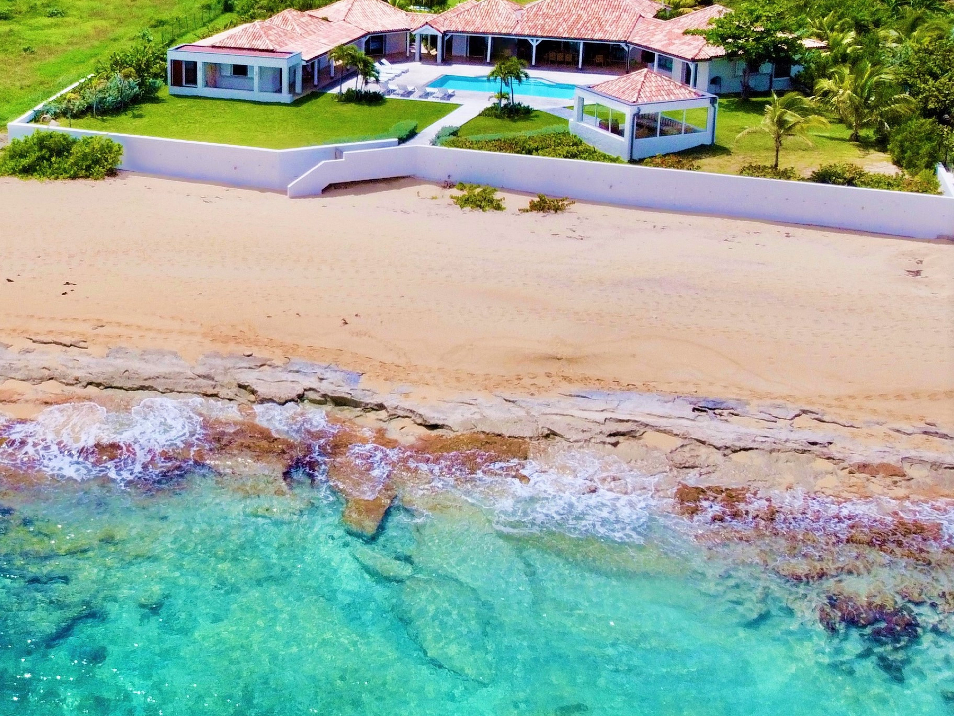 Casa cervo St Martin beach villa rentals