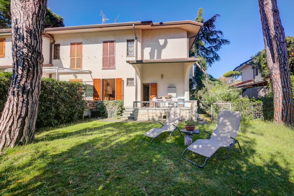 Marina di Pietrasanta 1