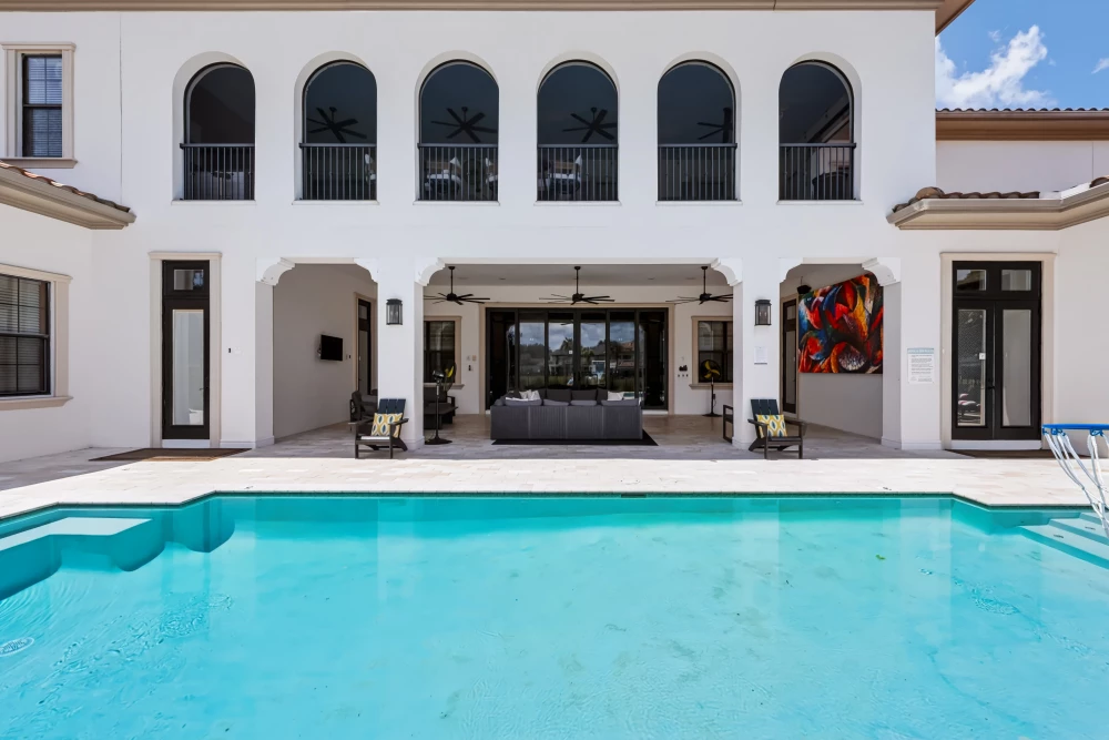 Reunion Resort 458