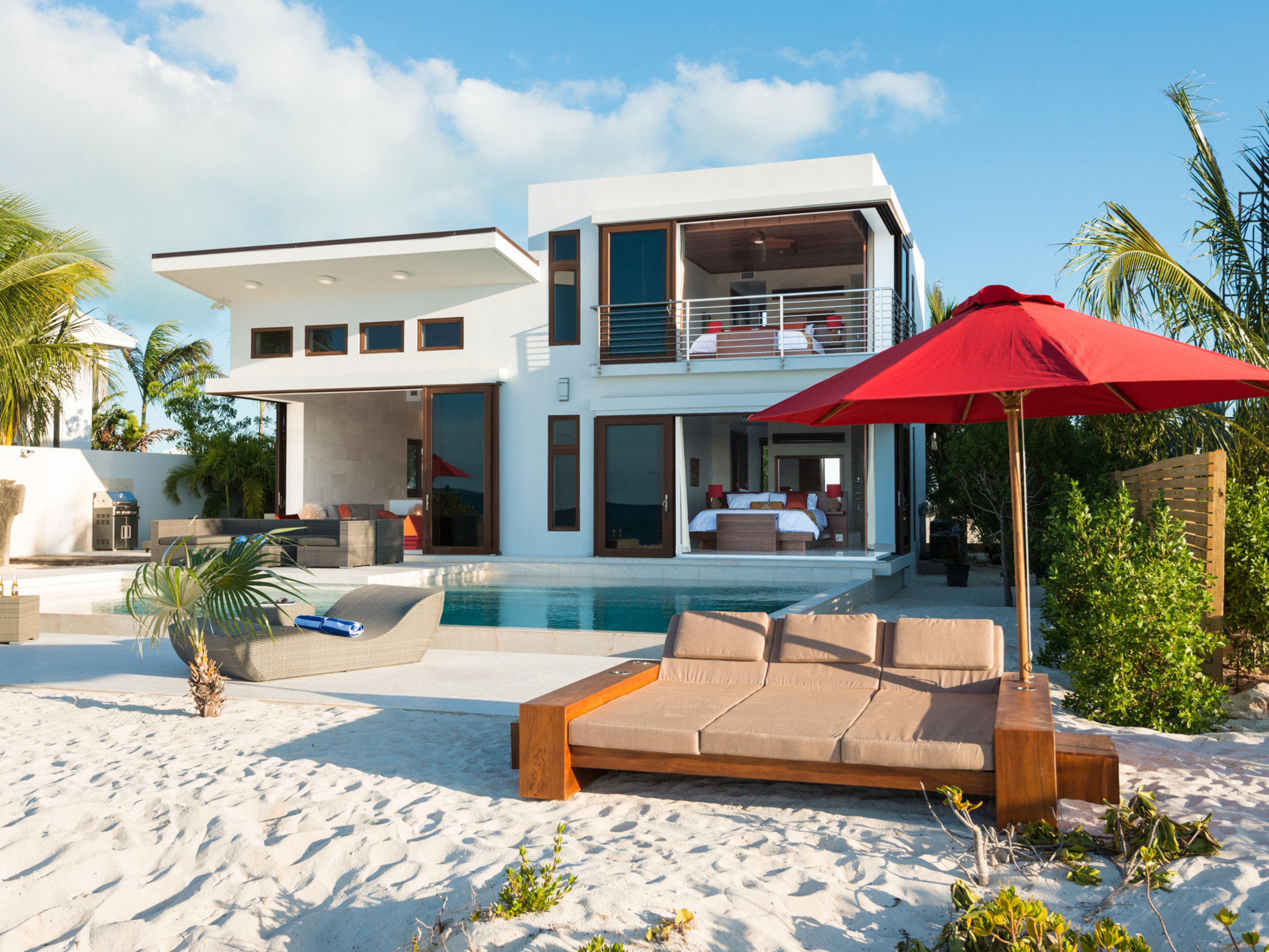 https://www.thetopvillas.com/destinations/caribbean/turks-caicos/providenciales/turtle-cove/beach-kandi