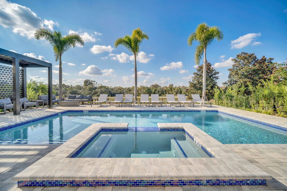 Reunion Resort 6500