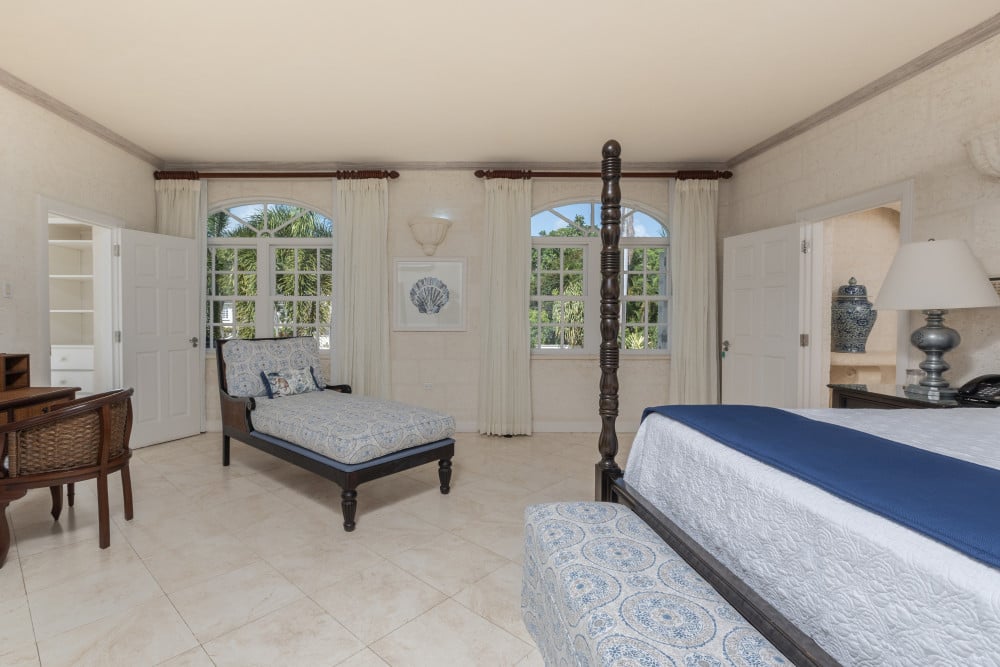 Sandy Lane - Saramanda