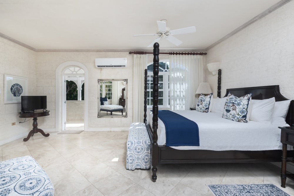 Sandy Lane - Saramanda