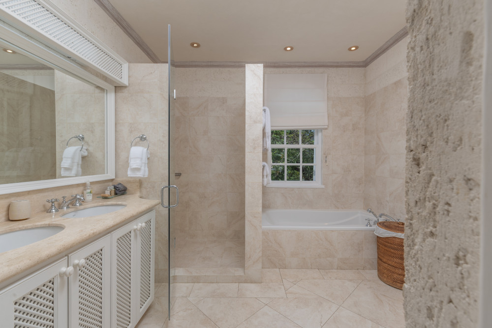 Sandy Lane - Saramanda