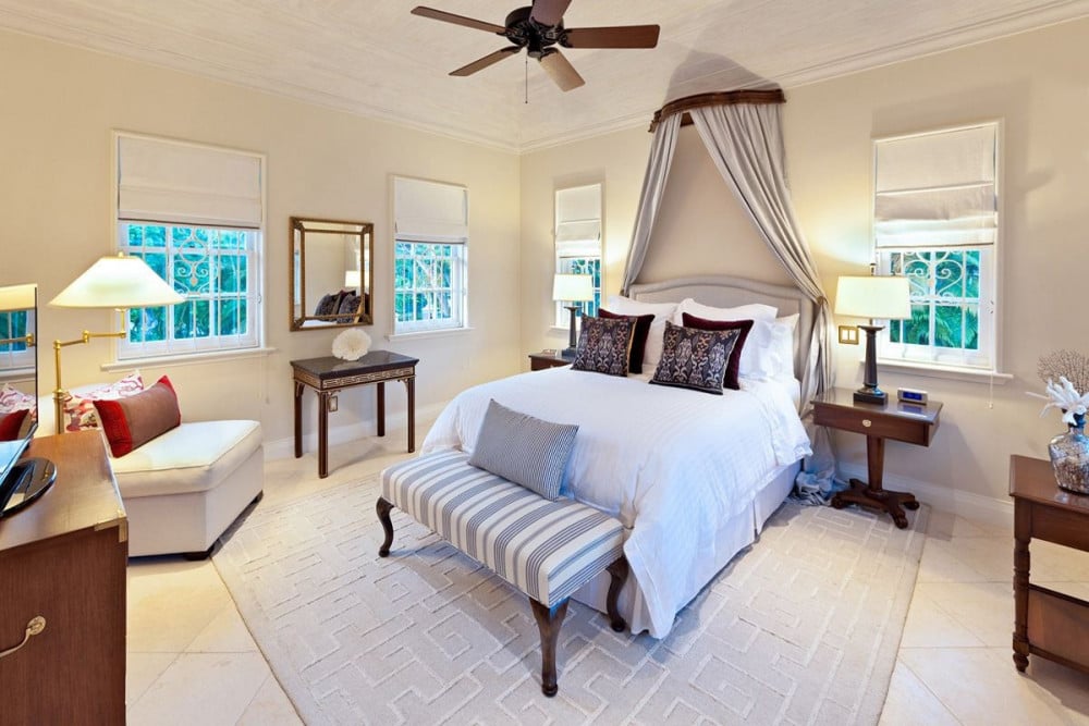 Sandy Lane - Windward