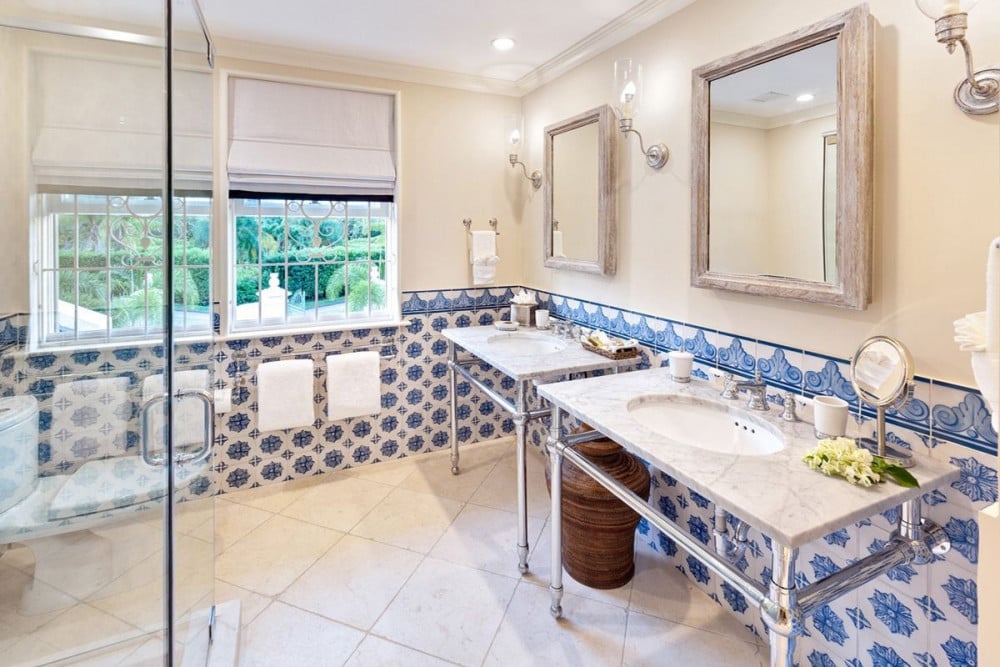 Sandy Lane - Windward