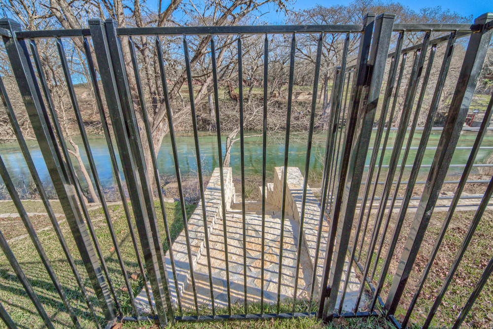 Canyon Lake 47