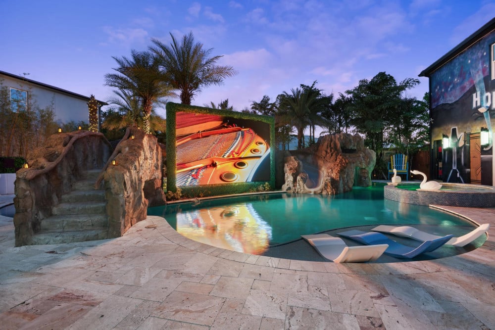 Fantasy Island Resort 1