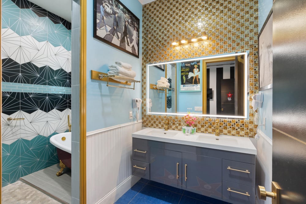 Fantasy Island Resort 1