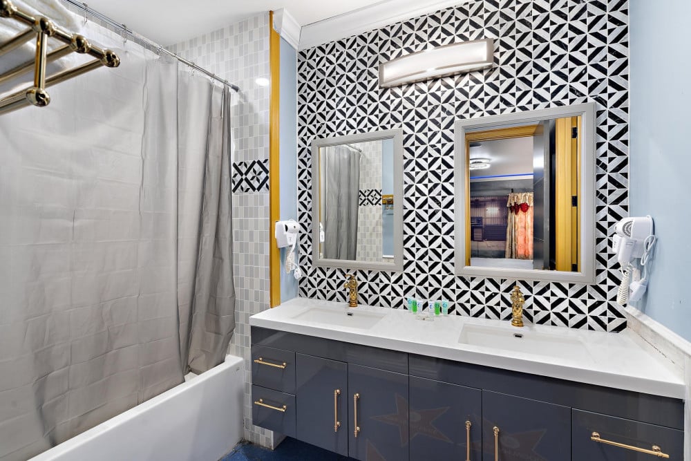 Fantasy Island Resort 1