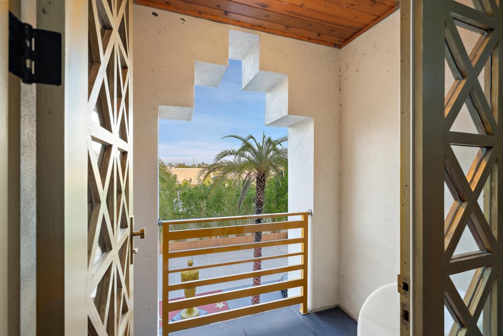 Fantasy Island Resort 1