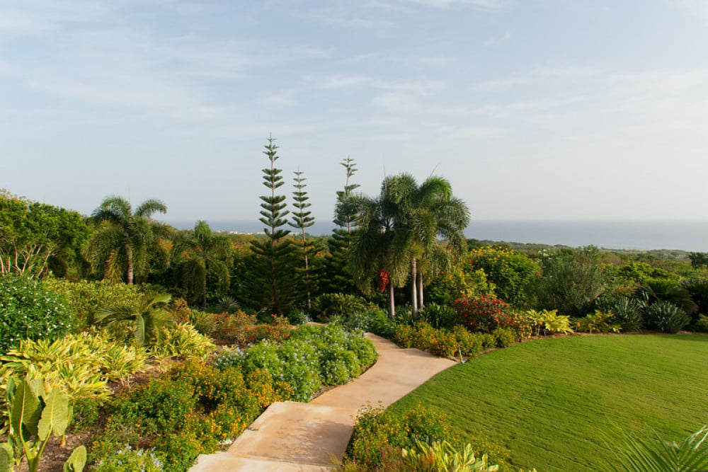 Kenyan Sunset Golf Villa in Rose Hall