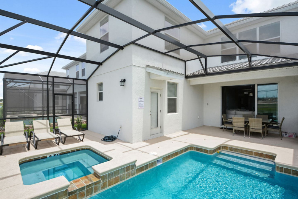 Storey Lake Resort 709