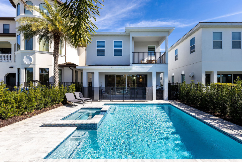 Reunion Resort 2800