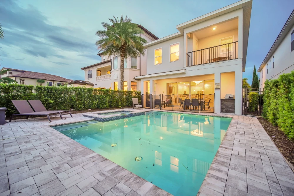 Reunion Resort 2800