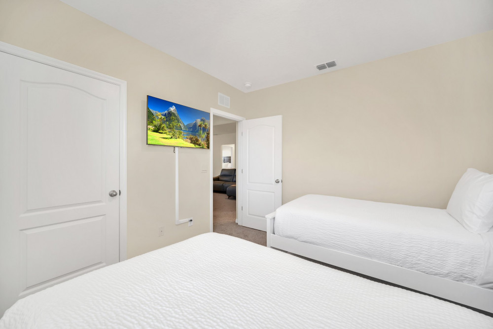 Solterra Resort 680