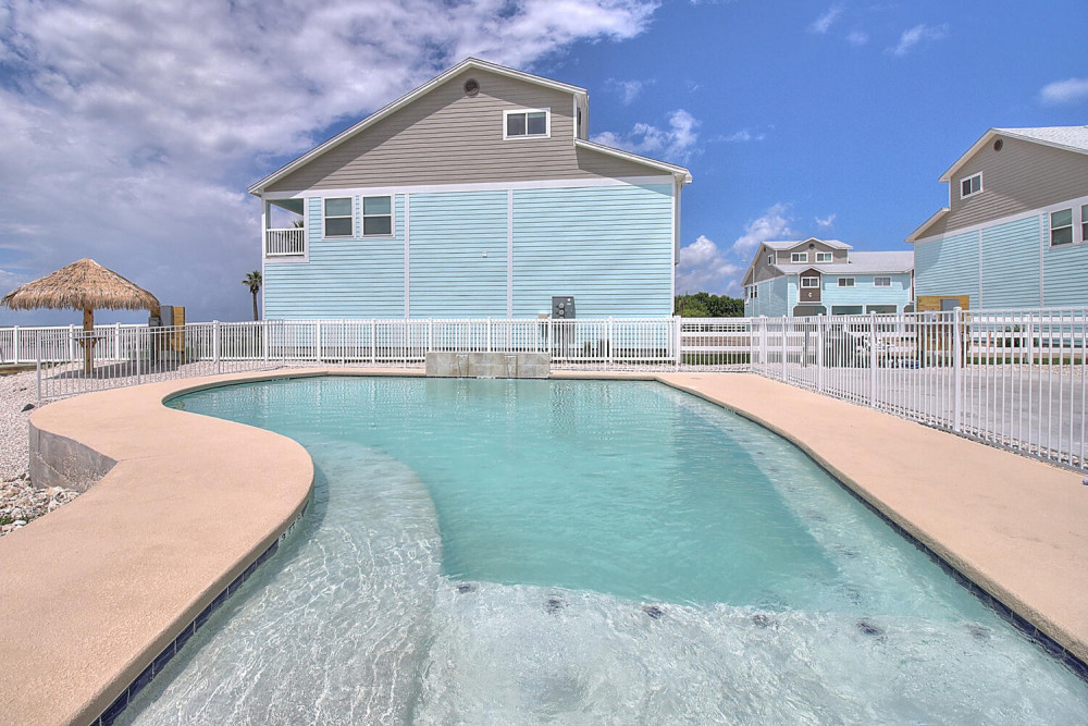 Rockport 27