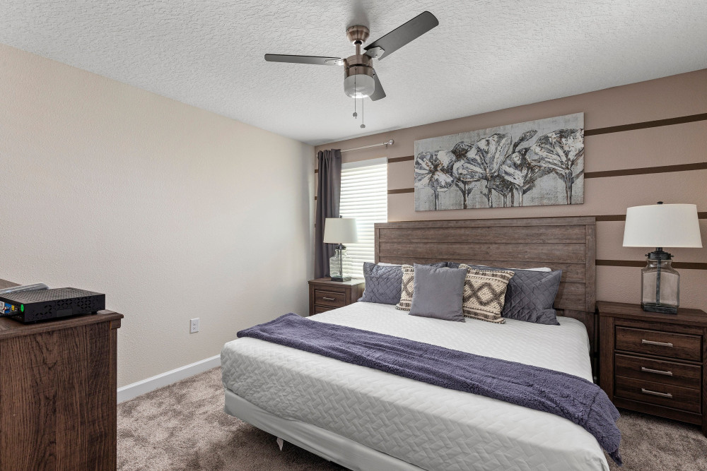 Storey Lake Resort 711