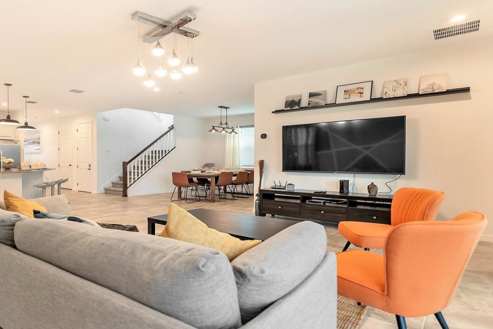 Solara Resort 380