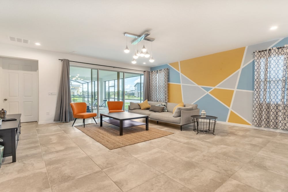 Solara Resort 380