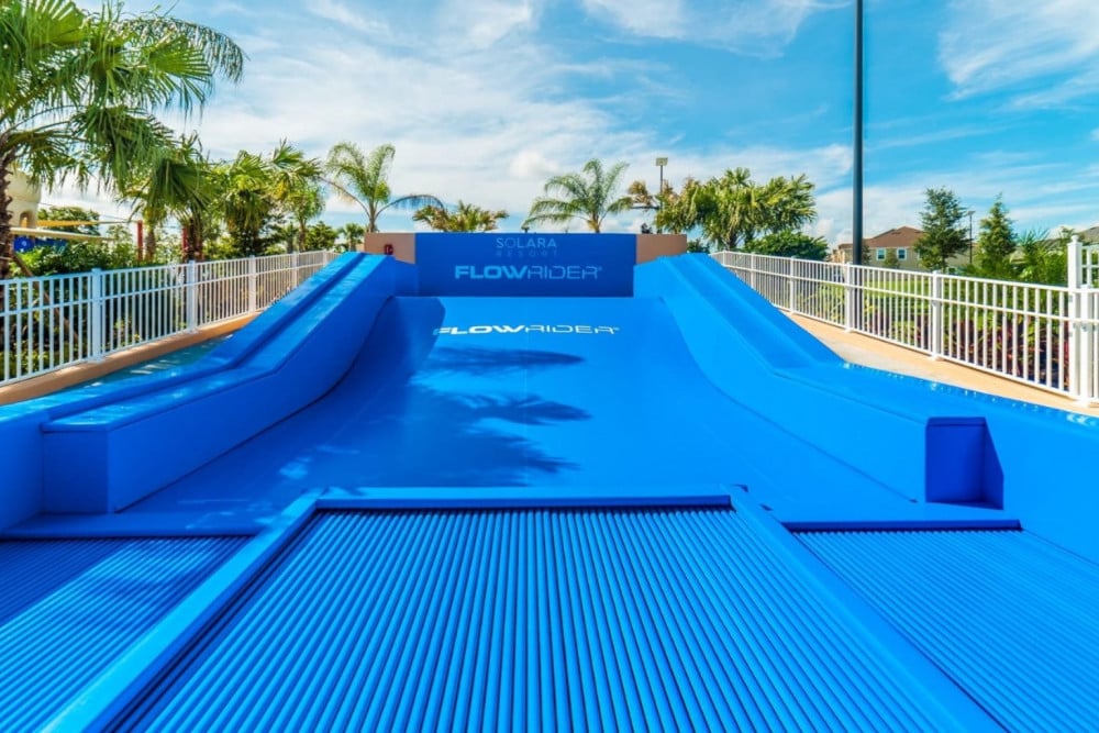 Solara Resort 380
