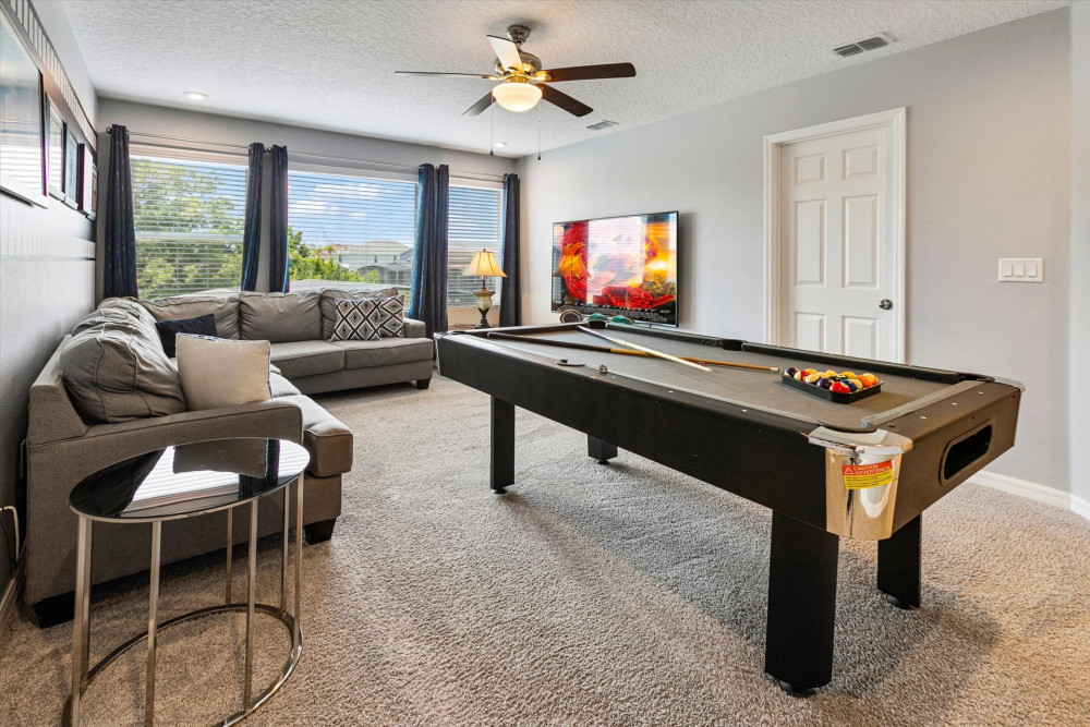 Solara Resort 386