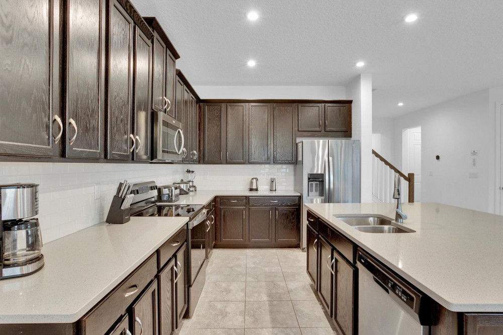 Solara Resort 386