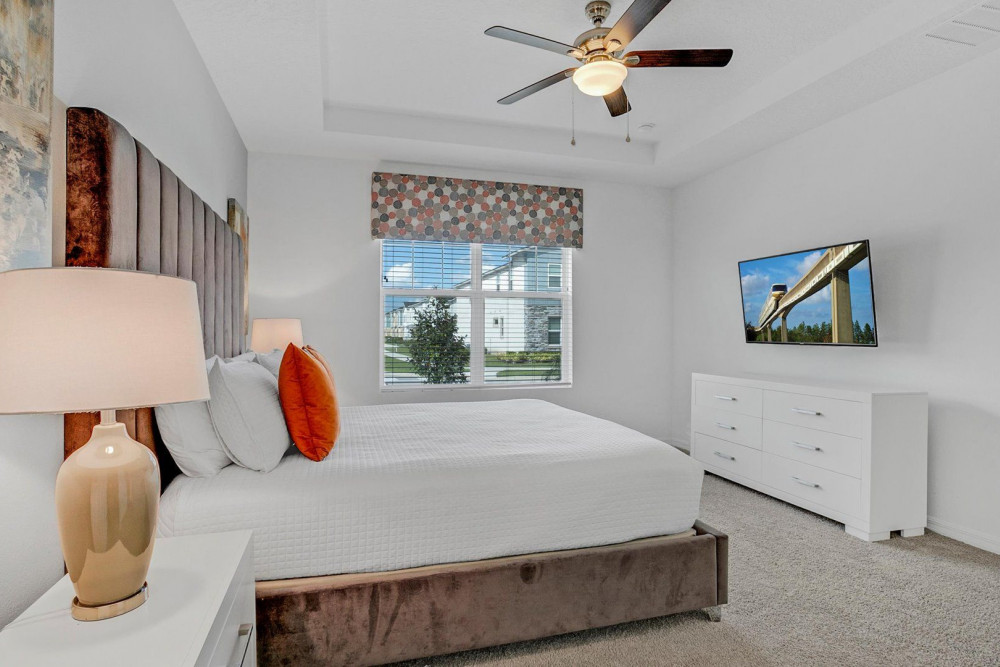 Solara Resort 386