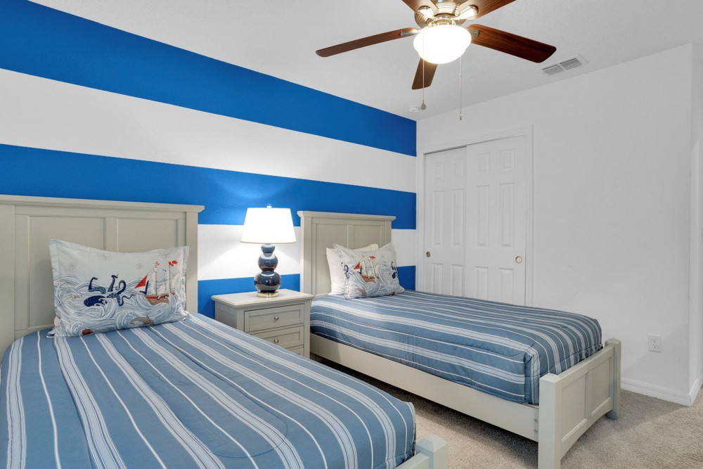 Solara Resort 386