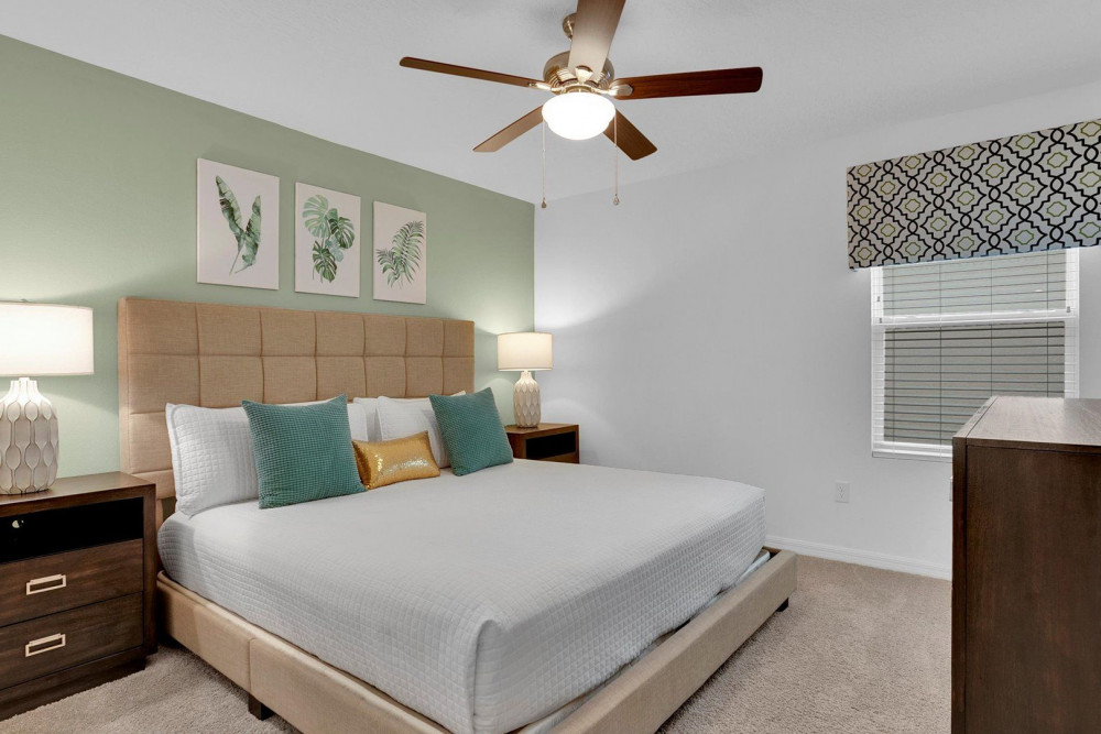 Solara Resort 386
