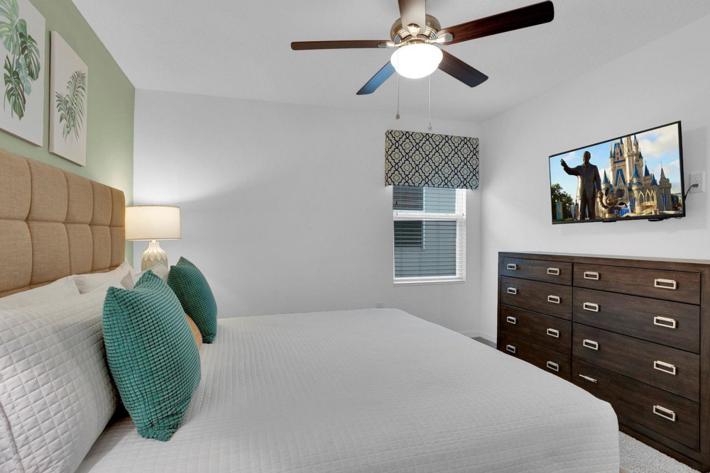 Solara Resort 386