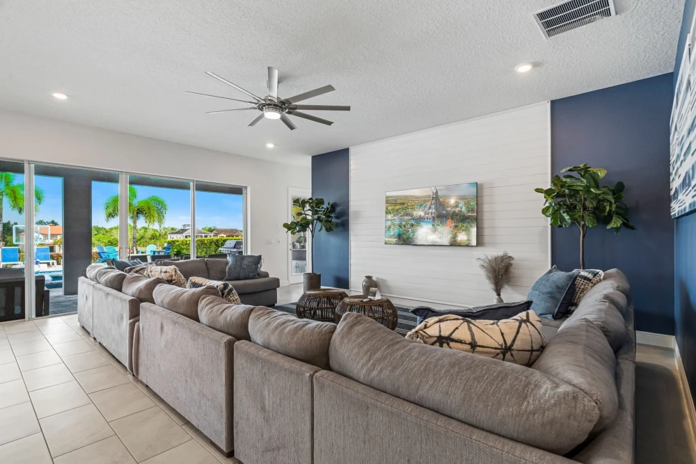Reunion Resort 14000