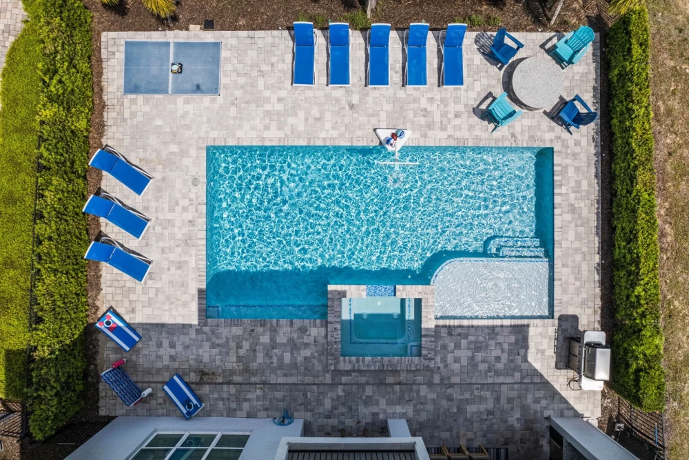 Reunion Resort 14000