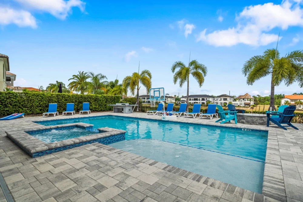 Reunion Resort 14000