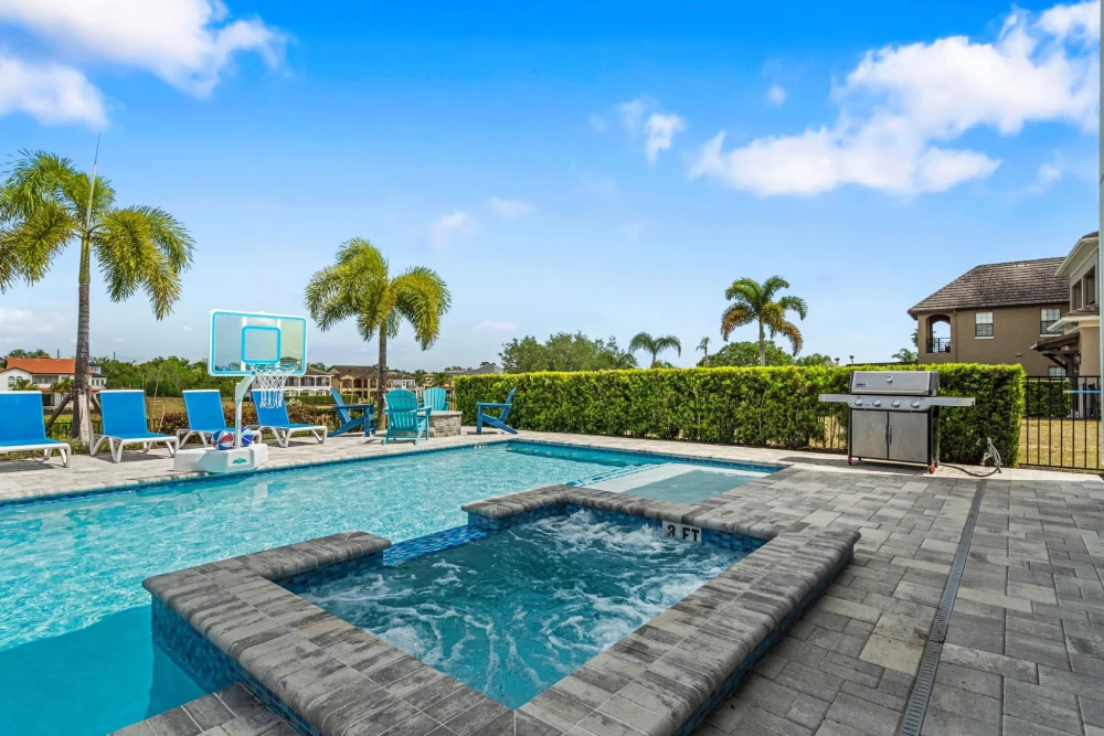 Reunion Resort 14000