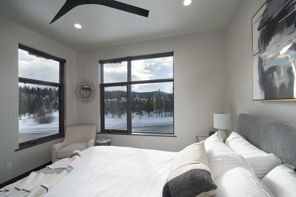 Breckenridge 76