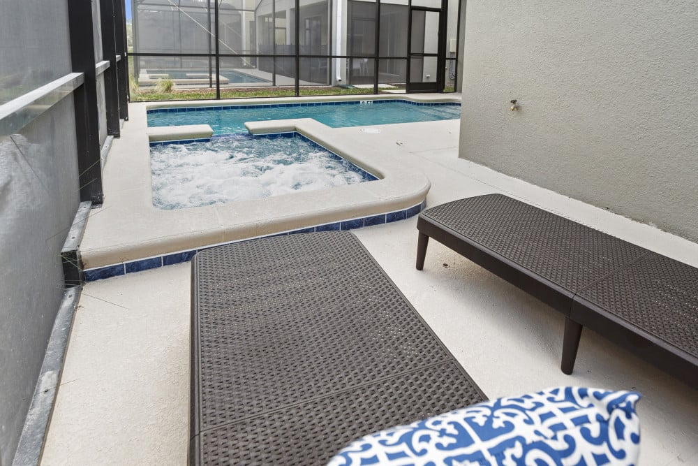 Storey Lake Resort 725