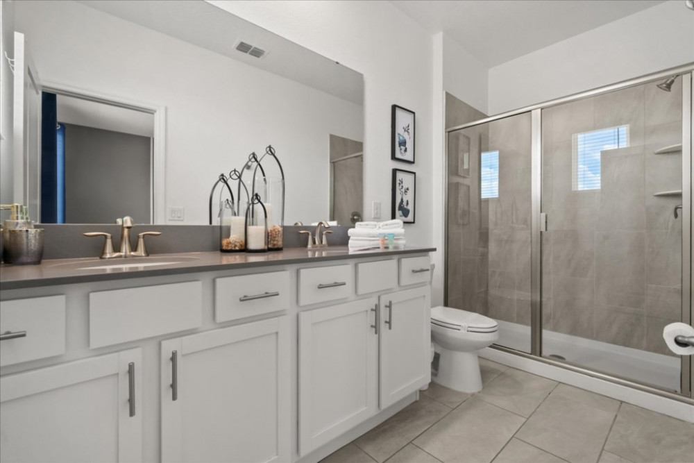 Storey Lake Resort 933