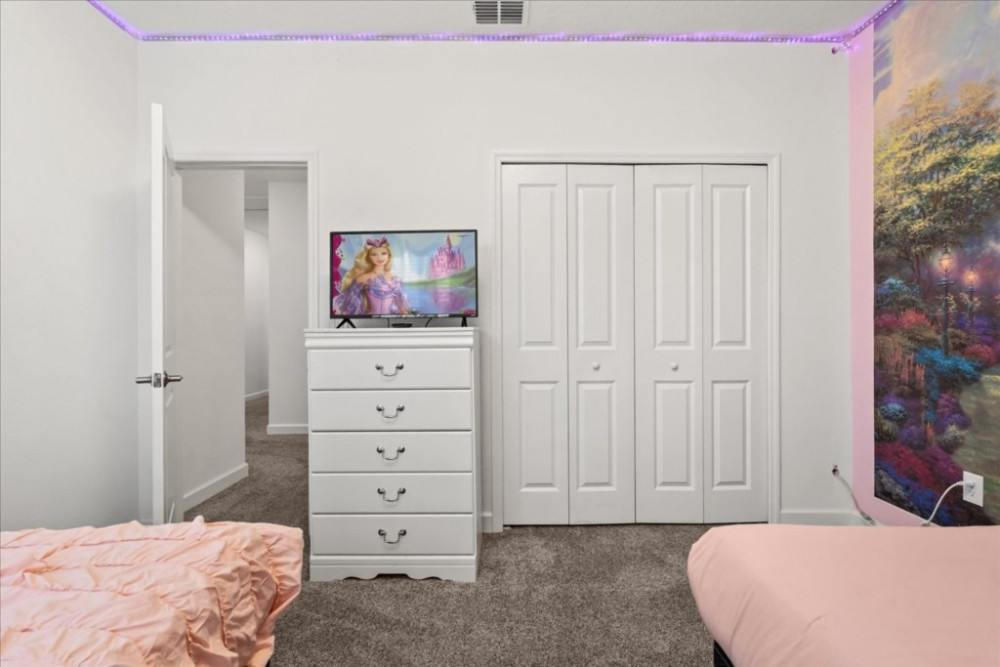 Storey Lake Resort 933