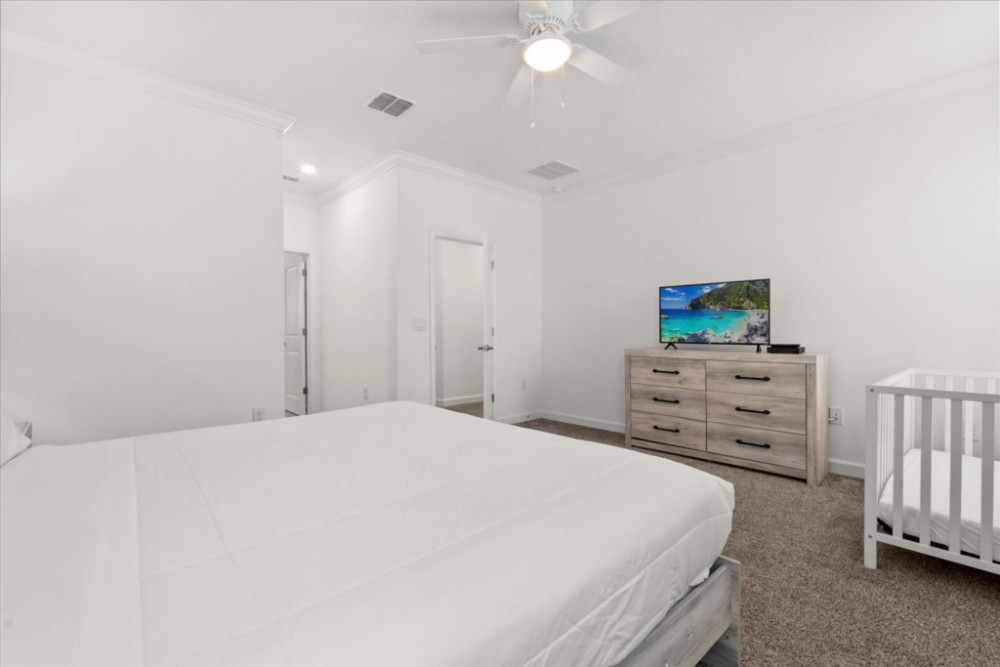 Storey Lake Resort 933